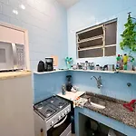 Malettinha | Colorido E Silencioso No Centro